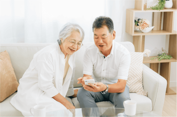 結果を確認している様子